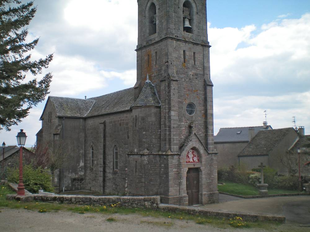 Église Saint-Laurent de Saint-Laurent du Lévézou