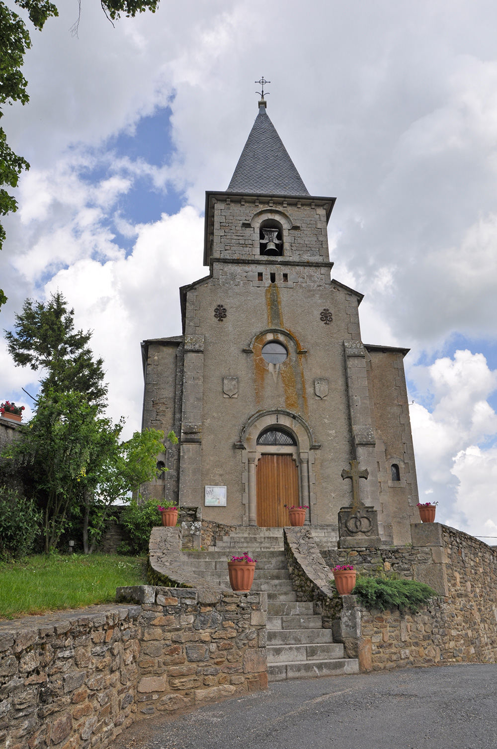 Église Saint-Pierre de Ségur