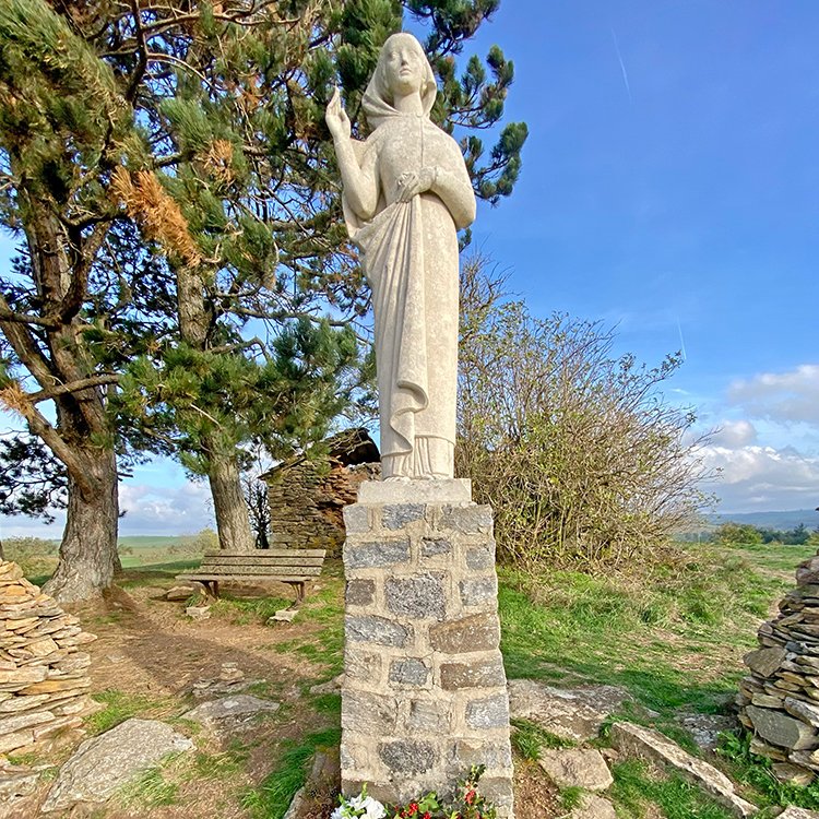 Notre Dame des Lacs - Arnaud VILLEFRANQUE