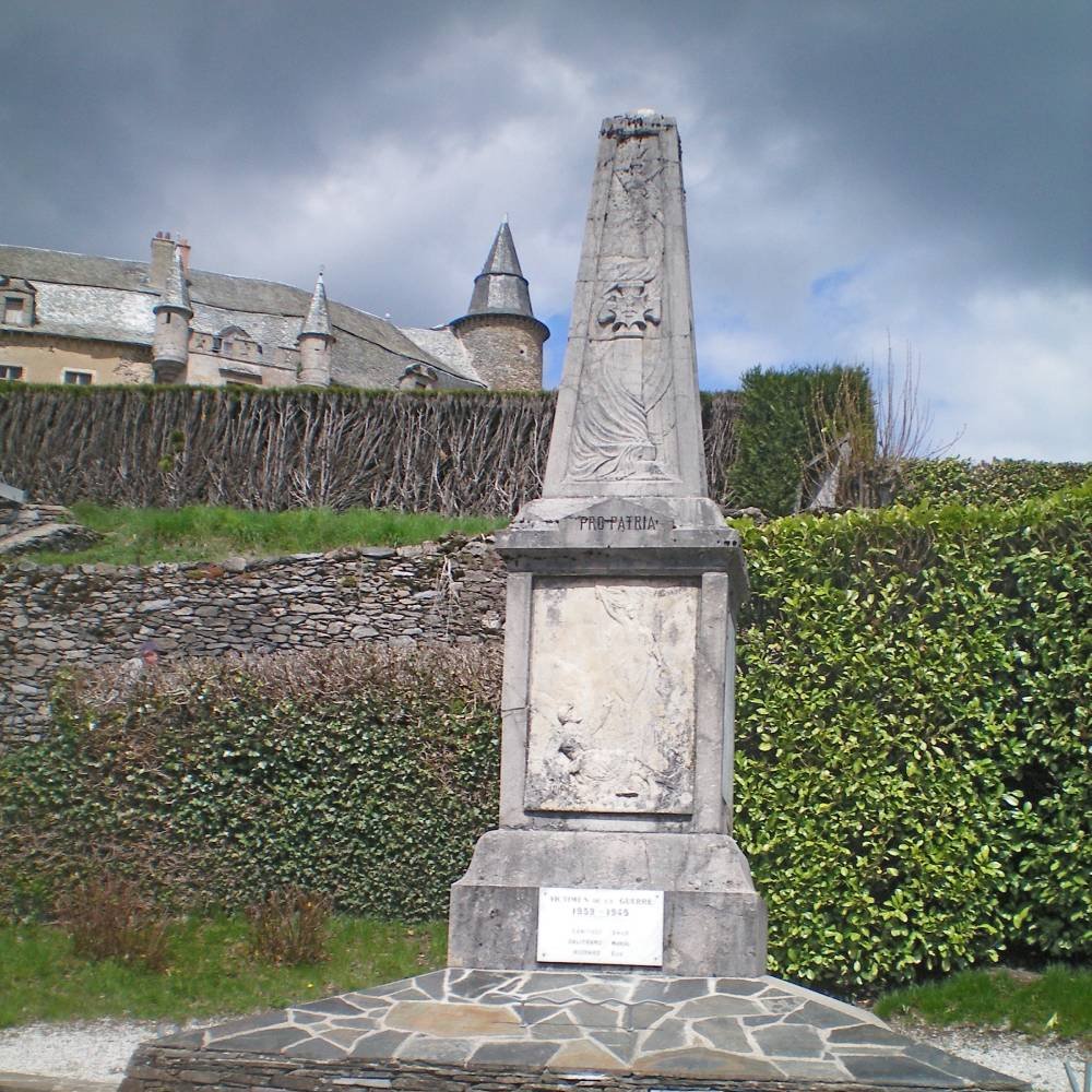 Monument aux morts de Vezins de Lévézou