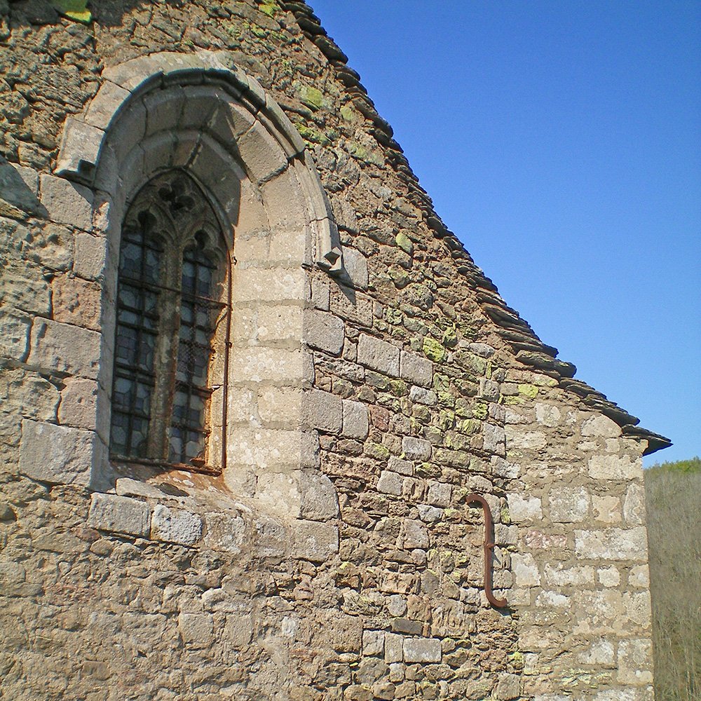 Vue extérieur du chevet de la chapelle de Bergounhoux - Arnaud Villefranque