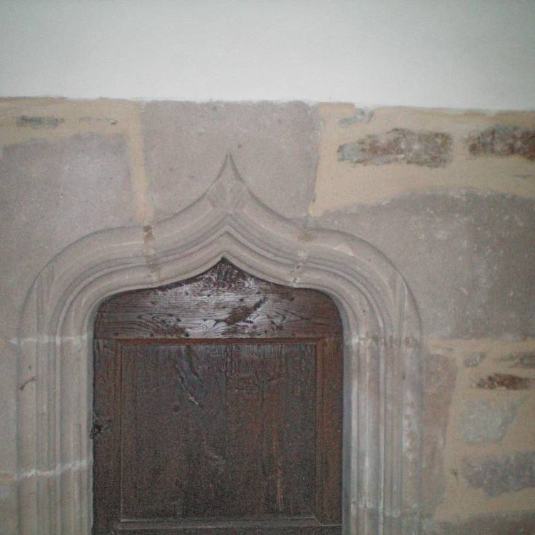 Porte à l'intérieur de l'église de carcenac-Salmiech - Arnaud Villefranque